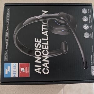 Wireless Noise Cancelling Headset
